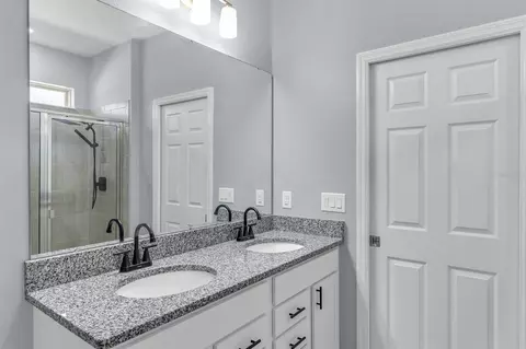 Bath - 12653 Palapa Loop, Spring Hill, FL 34610 photo 3 of 3