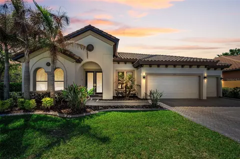 11891 Frost Aster Dr, Riverview, FL 33579