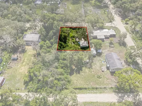 3241 Taffeta St, Dade City, FL 33523