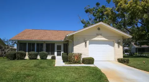 8105 Casuarina Dr, Port Richey, FL 34668