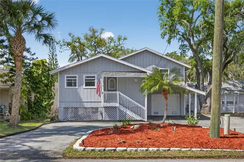5851 Rio Dr, New Port Richey, FL 34652