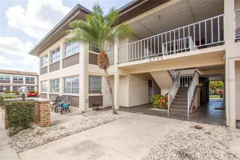 5111 Amulet Dr #208, New Port Richey, FL 34652
