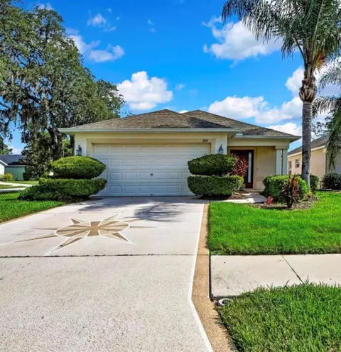 209 Winthrop Dr, Spring Hill, FL 34609