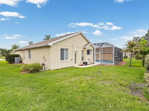 Exterior - 13944 Talmage Loop, Hudson, FL 34667 photo 5 of 15
