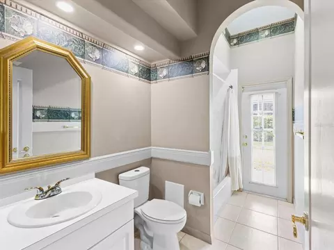 Bath - 13944 Talmage Loop, Hudson, FL 34667 photo 3 of 4