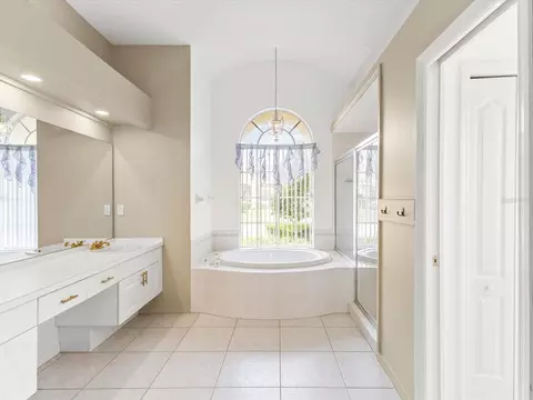 Bath - 13944 Talmage Loop, Hudson, FL 34667 photo 1 of 4