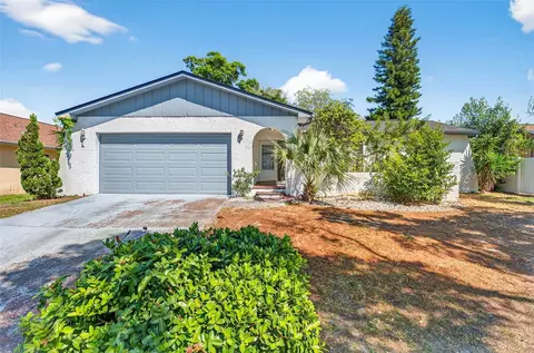 1129 Forbes Trce, Tarpon Springs, FL 34689