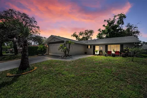 10623 Mira Vista Dr, Port Richey, FL 34668