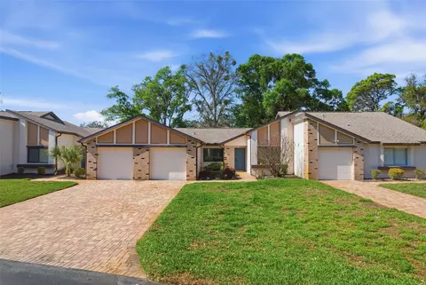 7569 Heather Walk Dr, Weeki Wachee, FL 34613