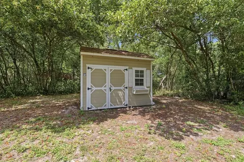 Exterior - 18749 Us Highway 41, Spring Hill, FL 34610 photo 6 of 8