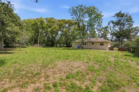 Exterior - 18749 Us Highway 41, Spring Hill, FL 34610 photo 7 of 8