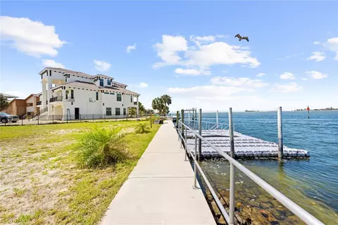 3387 Gulf Winds Cir, Hernando Beach, FL 34607 photo 4