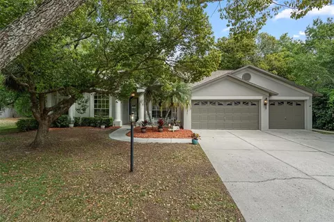 10139 Highcrest Ln, New Port Richey, FL 34654