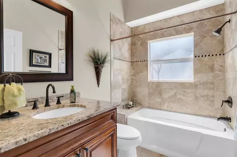 Bath - 1806 Kinsmere Dr, Trinity, FL 34655 photo 4 of 4