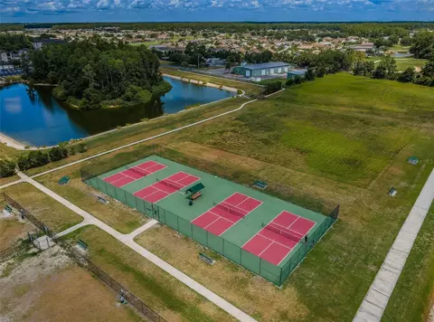 View/Area - 1806 Kinsmere Dr, Trinity, FL 34655 photo 11 of 14