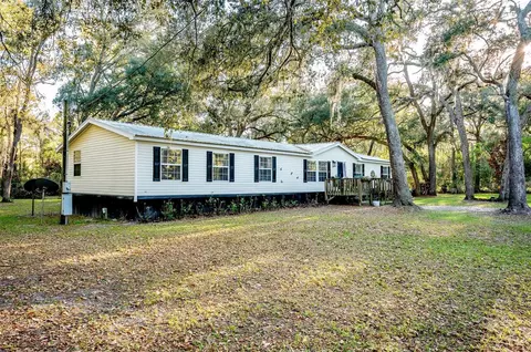 7296 NW 170th St, Trenton, FL 32693