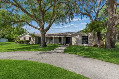 9035 Sharon Dr, New Port Richey, FL 34654