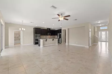 Living - 18696 Malinche Loop, Spring Hill, FL 34610 photo 2 of 4