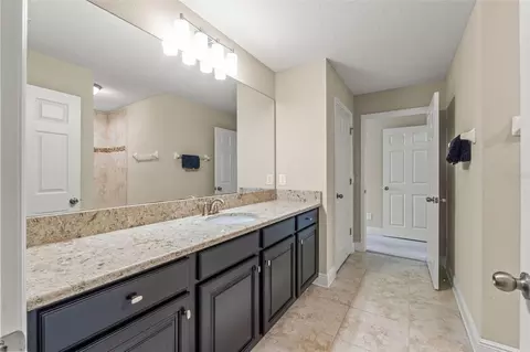 Bath - 18696 Malinche Loop, Spring Hill, FL 34610 photo 5 of 12
