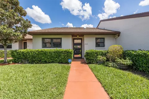 7834 Radcliffe Cir, Port Richey, FL 34668