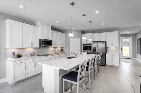 Kitchen - 2174 Great Egret Cir, Ocoee, FL 34761 photo 1 of 2
