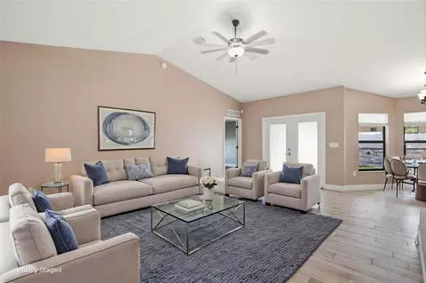 Living - 4128 Everett Ave, Spring Hill, FL 34609 photo 4 of 6
