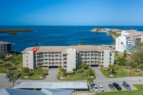 8251 Brent St #941, Port Richey, FL 34668