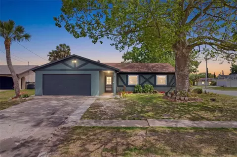 16026 Surrey Dr, Hudson, FL 34667