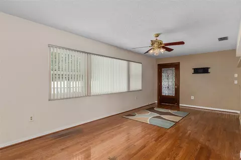 Living - 3217 Abeline Rd, Spring Hill, FL 34608 photo 6 of 9
