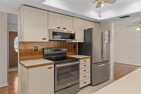 Kitchen - 3217 Abeline Rd, Spring Hill, FL 34608 photo 2 of 4