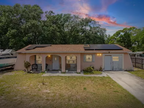 1810 Green Ridge Rd, Tampa, FL 33619