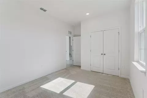 Bedroom - 4283 Darby Ct, Eustis, FL 32736 photo 5 of 7
