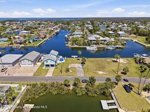 3473 Gulf Coast Dr, Hernando Beach, FL 34607 photo 3