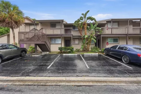 6340 Newtown Cir #40A2, Tampa, FL 33615