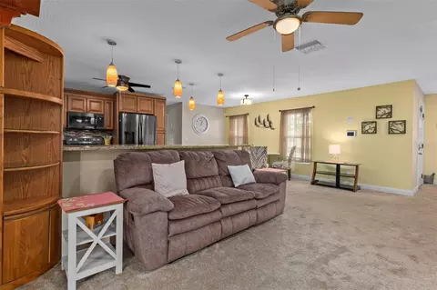 Living - 7367 Gates Cir, Spring Hill, FL 34606 photo 2 of 3