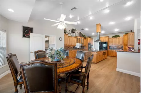Dining - 11939 Pasco Trails Blvd, Spring Hill, FL 34610 photo 3 of 5