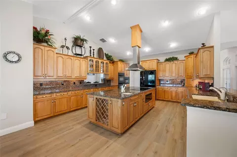 Kitchen - 11939 Pasco Trails Blvd, Spring Hill, FL 34610 photo 2 of 4