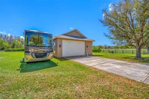 Exterior - 11939 Pasco Trails Blvd, Spring Hill, FL 34610 photo 2 of 8