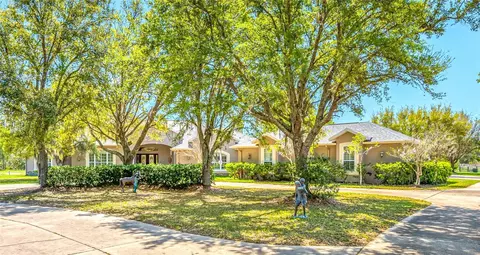 Exterior - 11939 Pasco Trails Blvd, Spring Hill, FL 34610 photo 1 of 8