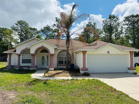 8390 Langworthy Dr, Brooksville, FL 34613
