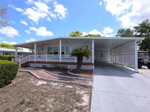 15682 Brookridge Blvd, Brooksville, FL 34613