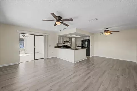 Living - 1358 Ivydale Rd, Spring Hill, FL 34606 photo 2 of 5