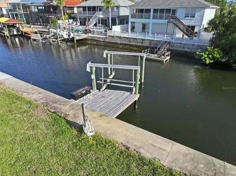 7435 Hatteras Dr, Hudson, FL 34667