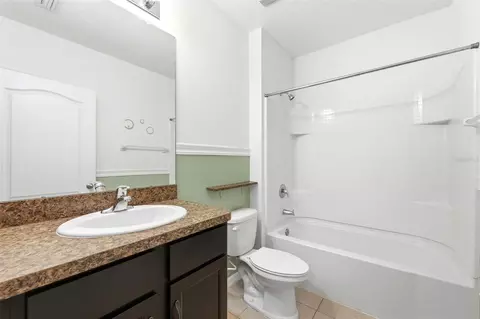 Bath - 4269 Bramblewood Loop, Spring Hill, FL 34609 photo 3 of 3