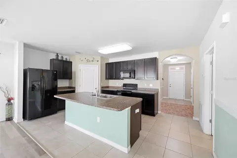 Kitchen - 4269 Bramblewood Loop, Spring Hill, FL 34609 photo 3 of 4