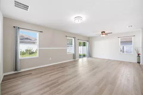 Living - 4269 Bramblewood Loop, Spring Hill, FL 34609 photo 3 of 3