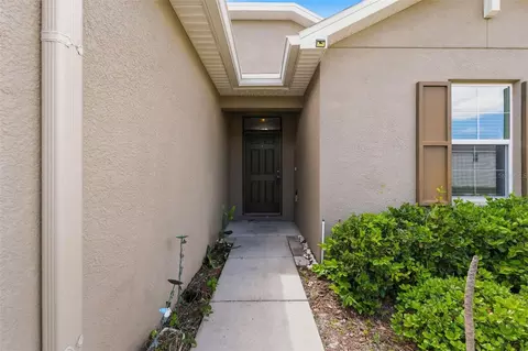Entry Way - 4269 Bramblewood Loop, Spring Hill, FL 34609 photo 1 of 3