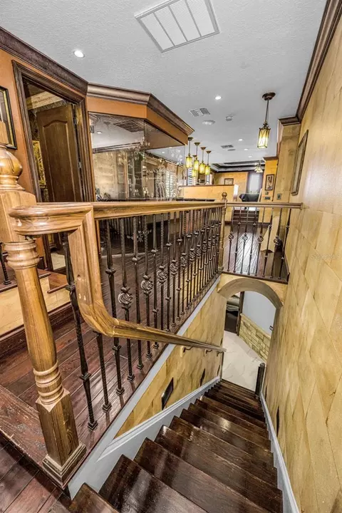 Entry Way - 10706 Ruffino Ct, Trinity, FL 34655 photo 5 of 6