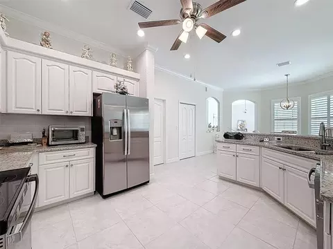 Kitchen - 1321 Valiant Ave, Spring Hill, FL 34608 photo 4 of 5