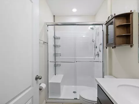 Bath - 13169 Santee St, Spring Hill, FL 34609 photo 6 of 7